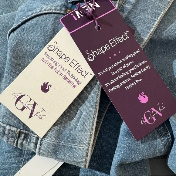 NEW Gloria Vanderbilt Women's Blue Jeans Size: 22 - Picture 10 of 15